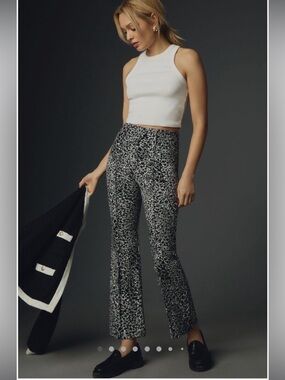 Anthropologie Margo Kick Flare Cropped Knot Pants Black & White Print Pants NWT